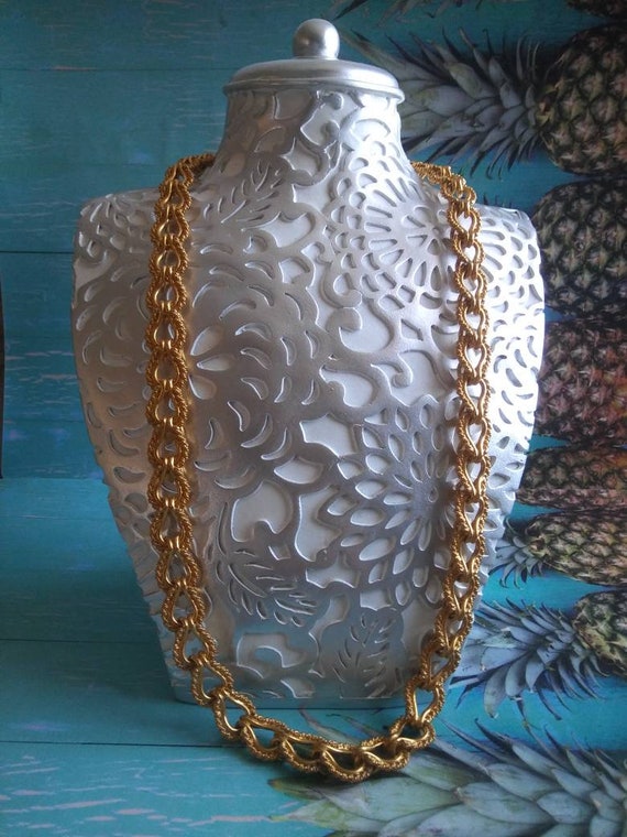 Kenneth Jay Lane Necklace, Huge Gold Tone Chain L… - image 5
