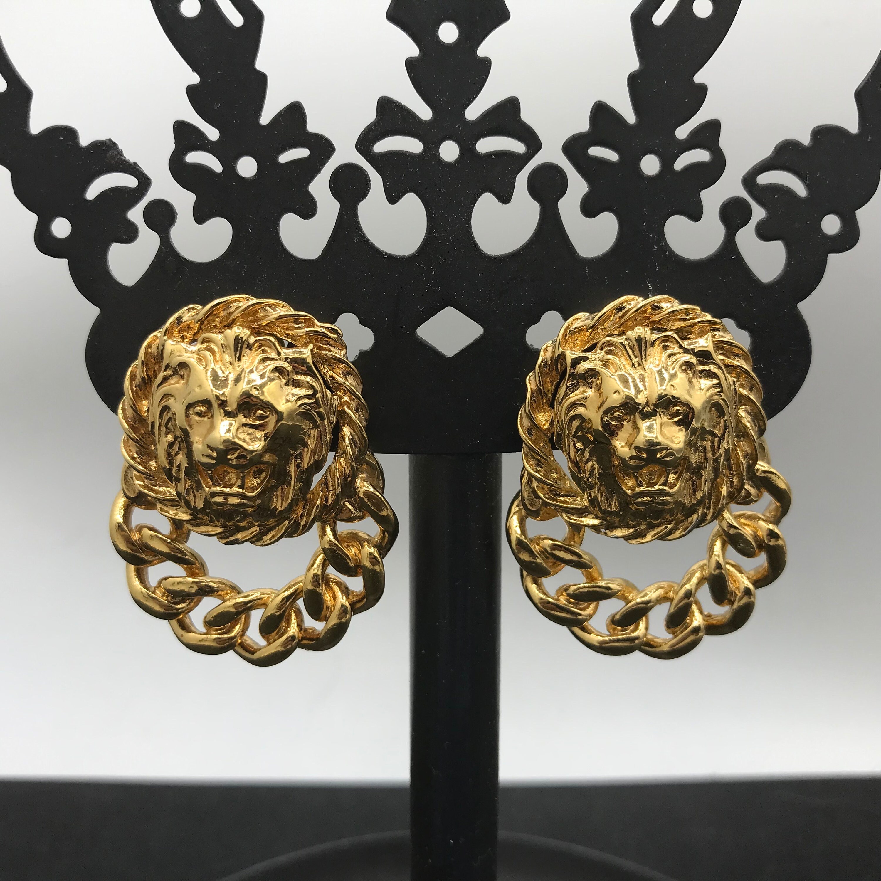 Gold lion door knocker best sale earrings