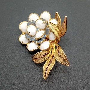 Vintage White Milk Glass Flower Brooch Pin, New Old Stock 1970&#39;s 1980&#39;s Jewelry, Vintage Jewelry Present