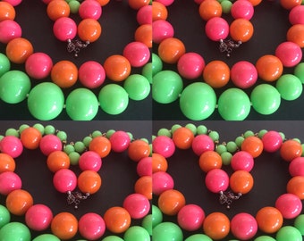 Set of green pink orange colorful mid century beaded necklaces, vintage jewelry lot