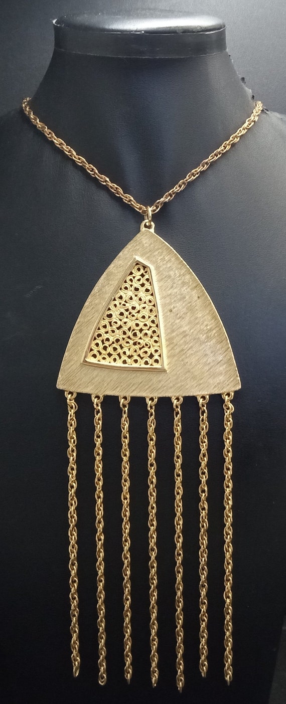 Vintage Gold Tone Fringe Tassel Pendant Necklace … - image 2