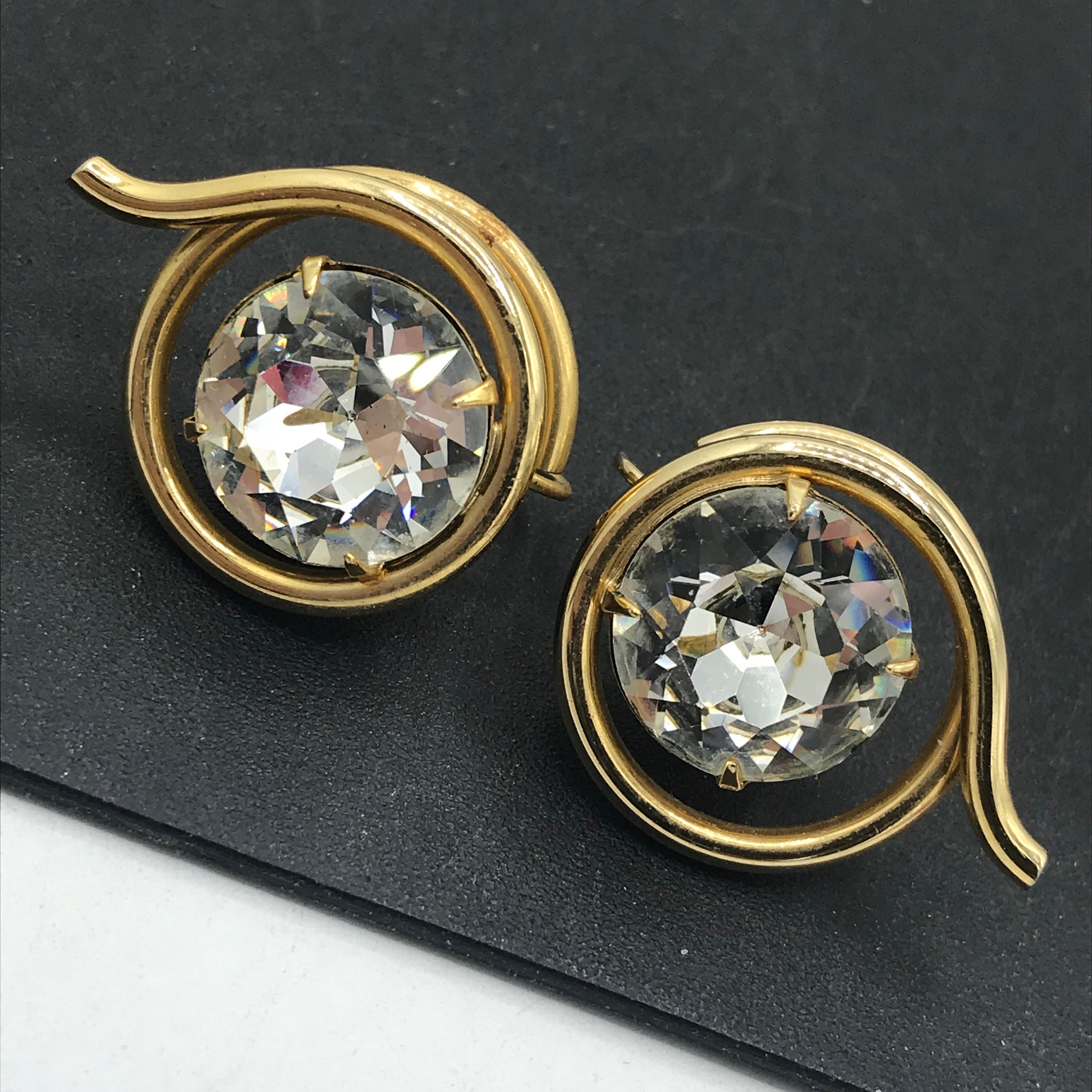 ■VINTAGE HOLLYWOOD■ Rose EarringsVH25NNEA103V VH2435EA002M 71ShwswJ6AL._UF350,350_QL50_.jpg