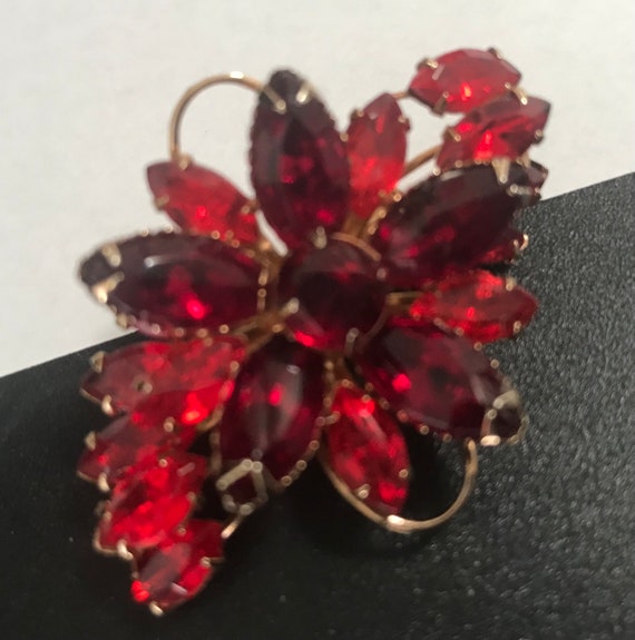 Juliana style red rhinestone floral large brooch,… - image 2