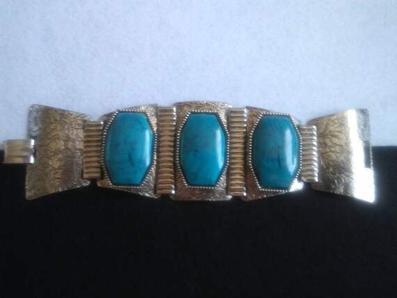 Vintage 1960s Turquoise Blue Plastic And Metal Link Bracelet