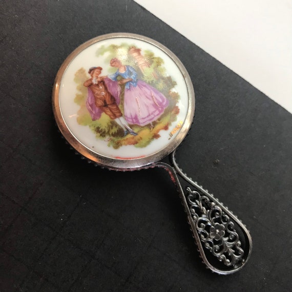 Collectible porcelain Victorian lovers small hand… - image 2