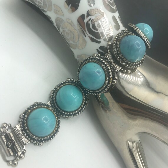 Vintage Turquoise Lucite Bracelet, Wide Chunky Aq… - image 4