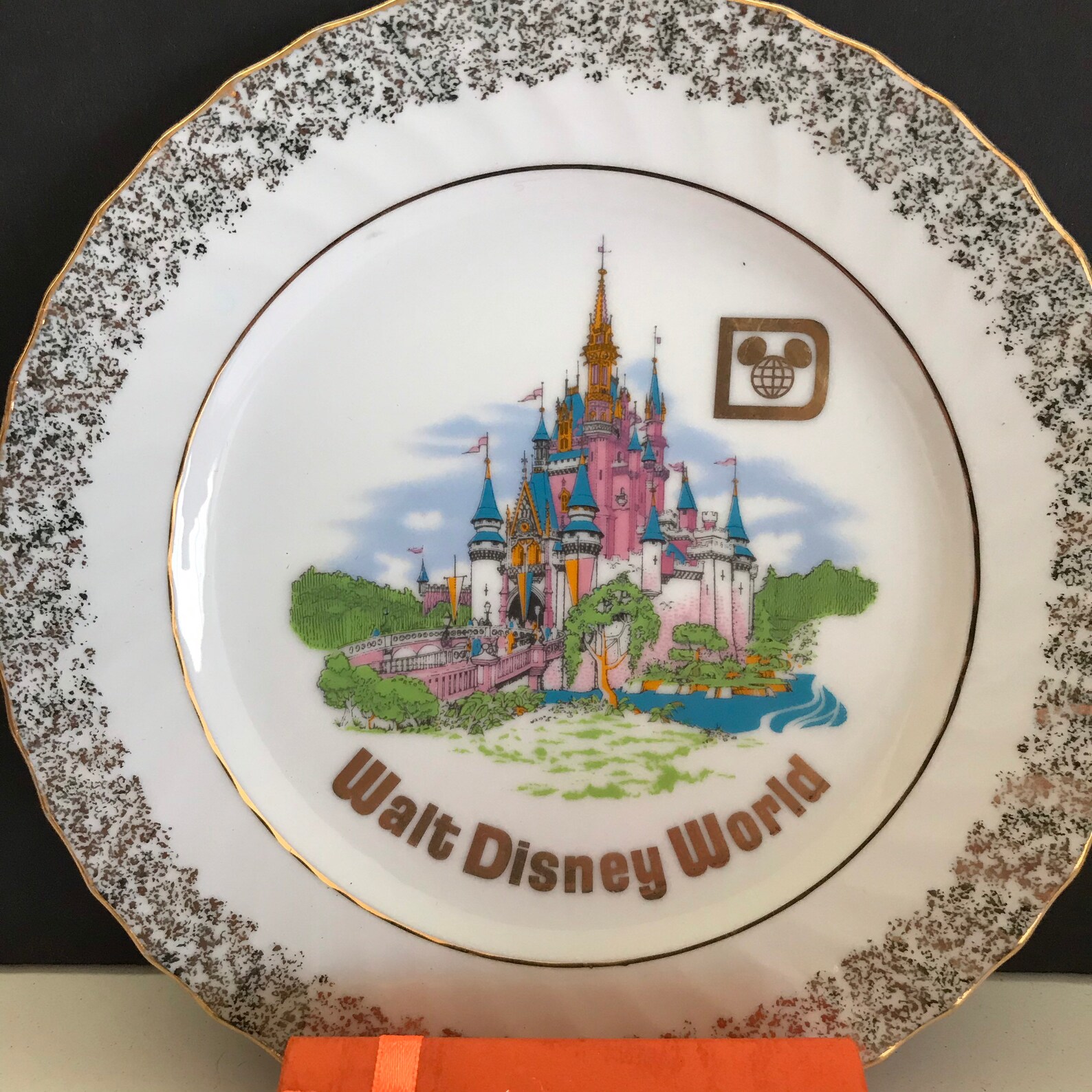 Vintage Walt Disney World Collectible Plate Retro Disneyana Etsy