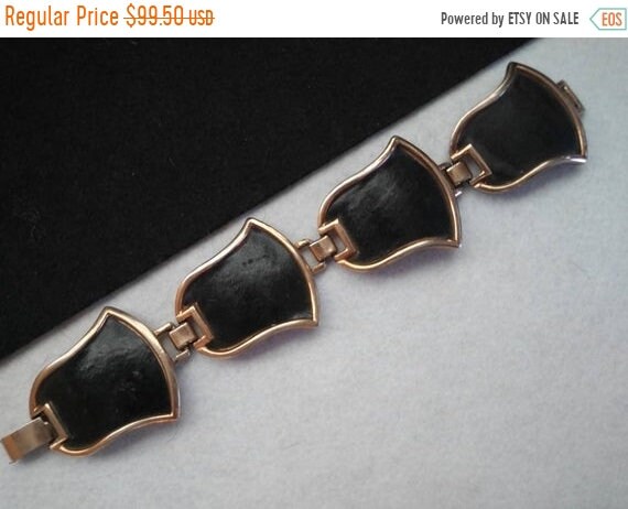 Bergere desiigner signed chunky bracelet, 1950s 19