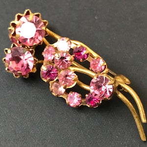 Vintage Small Pink Rhinestone Floral Brooch Pin, 1950&#39;s 1960&#39;s Jewelry