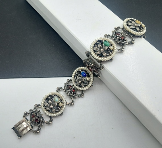 Vintage Rhinestone Faux Pearl Book Chain Bracelet… - image 2