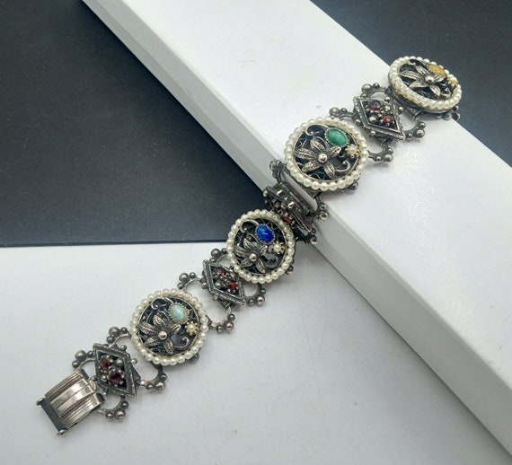 Vintage Rhinestone Faux Pearl Book Chain Bracelet… - image 4