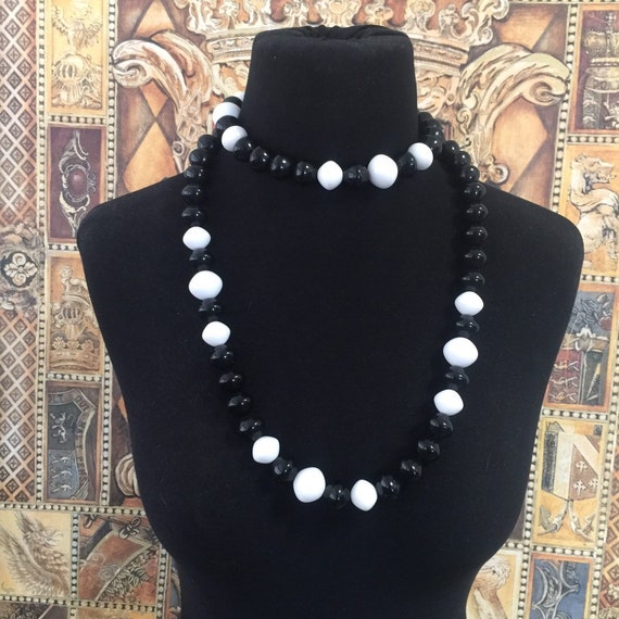 Trifari Long Black & White Beaded Necklace