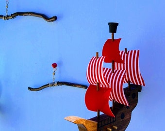 バイキング船モビール イルカ付き、V32、ベビーモビール、保育室