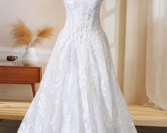 Robe de mariée élégante sans bretelles en dentelle, robe de bal, robe de mariée classique avec jupe évasée
