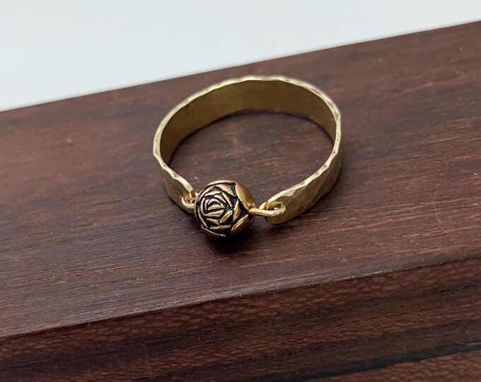 Hammered Brass Ring with Rose Spinner Bead, size 7.5