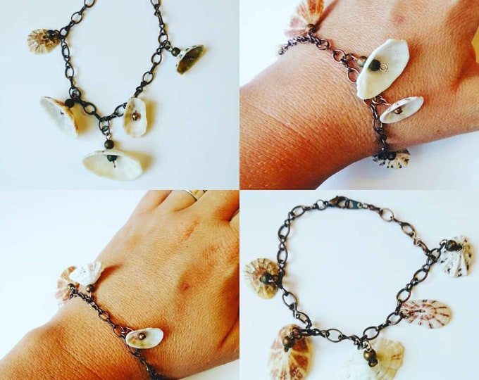Beachy Charm Bracelet: Copper Chain with Seashell Charms