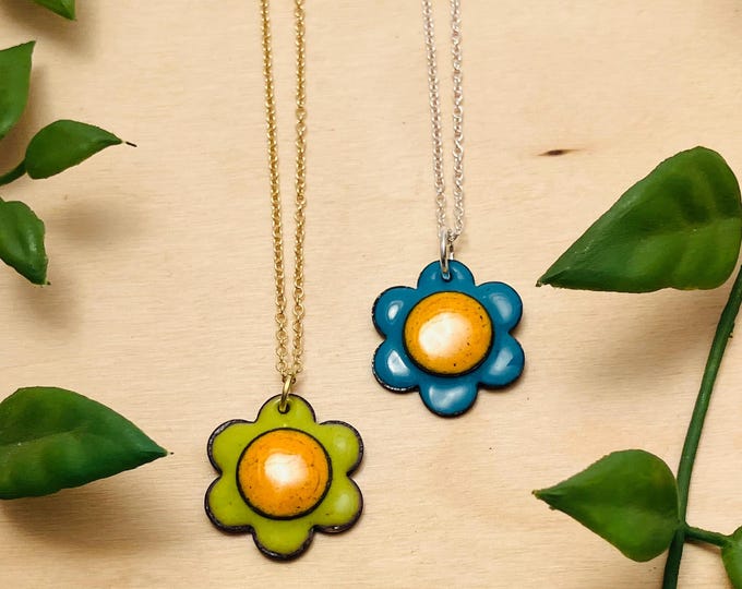 Retro Flower Necklace: Enamel on Copper