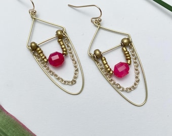 Desert Rose Earrings: Wire, chain, and Sardonyx