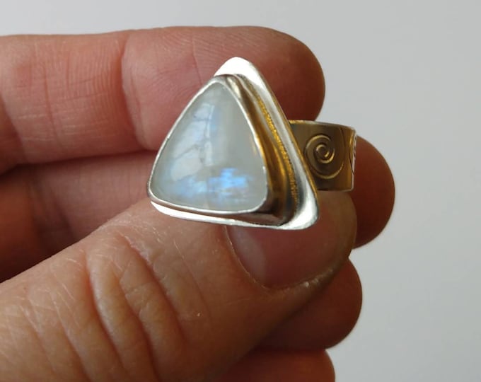 Winter Peak Ring Moonstone and Sterling Silver, size 7.5