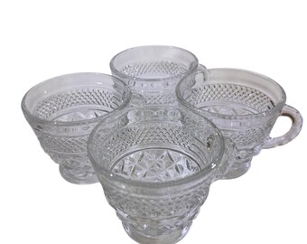 Wexford by Anchor Hocking Pressed Glass Punch Bowl Set: 22-piece