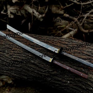 Espada Tanto (Shirasaya) japonesa forjada a mano: 89 cm, espiga completa de Damasco, mango de madera de color y funda de metal.