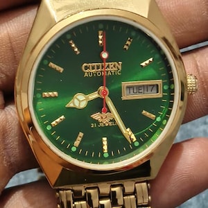 Vintage Citizen Automatic 21 Jewels Green Dial Men's Watch Cushion Case, Gold Tone Day-Date