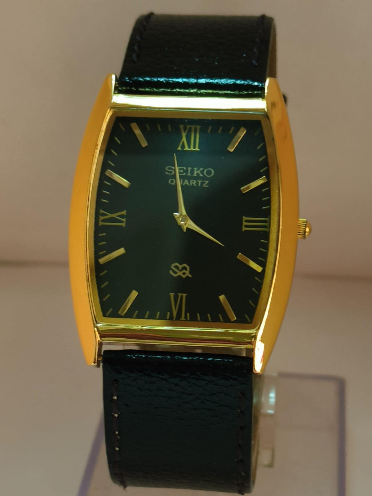 Vintage Letter L Black Square Watch Now Only $45 WOW Low Low Price Vintage Square Watch Black Dial - Etsy main image 4