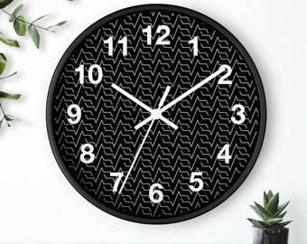 Sound Waves Pattern Wall Clock for Electronic Music Lovers, Minimalist Synth Waveform Clock for Studio, Music Room, Producer Decor Gift
