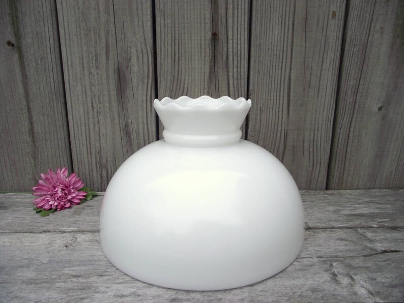 Antique Milk Glass Kerosene Parlor Lampshade 10 Shade Replacement Globe Lamp Light Rayo Aladdin Gallery Mount Tripod Holder