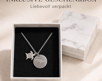Collar personalizado de acero inoxidable con grabado y diseño a elegir: nombre o fecha.