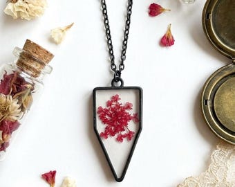 Pressed Pink Flower Necklace – Handmade Botanical Resin Pendant, Black Chain Statement Necklace