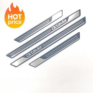 4 strisce di protezione per battitacco in acciaio inox per Skoda Octavia