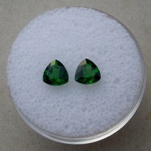 Matching Pair 5 mm Green Trillion Chrome Diopside in AAA Grade