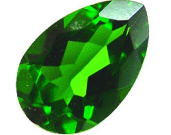 Green Pear Chrome Diopside Gem 9x6mm