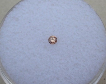 Pink Champagne Diamond Round 2mm