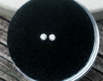 2 Loose Natural White Diamonds Loose Faceted Rounds 2.0mm each for Jewelry and Crafting