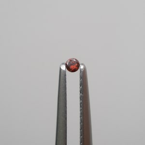 Loose Round Cut Natural Cognac Red Diamond 1.5mm