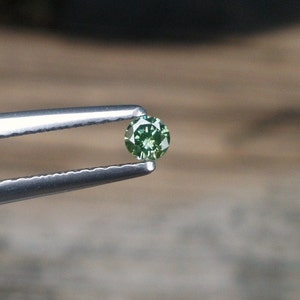 Loose Round Cut Natural Green Diamond 3MM