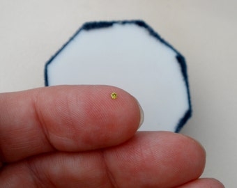 Yellow diamond loose round 1mm
