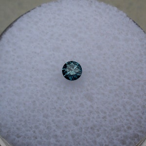 3mm Blue diamond loose round 0.13 carats