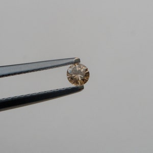 3mm Champagne diamond loose round 0.13 carats