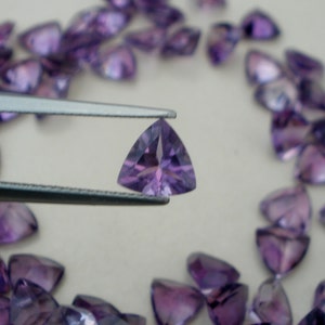 Amethyst Trillion Gem 7mm