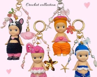 Llaveros de crochet de Sonny Angel, dije de muñeca coleccionable kawaii
