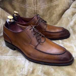 Chaussures derby en cuir marron faites main à bout fendu : chaussures de ville de luxe