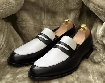 Mocasines de cuero blanco y negro para hombre, mocasines bicolor, zapatos de vestir de lujo sin cordones, zapatos formales de boda para hombre, calzado de diseño.