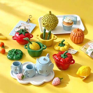 Puppenhaus-Miniaturküchenset – Elefanten-Teekanne, Paprika-Tomaten-Kürbis-Durian-Topf, Geschenkidee