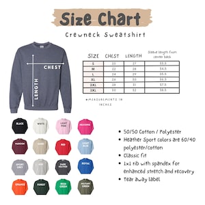 Op de afbeelding: Maattabel voor een crewneck sweatshirt, met afmetingen in inches. De tabel toont borst- en lengtematen voor maten S t/m 3XL. Kleuropties zoals zwart, wit en rood worden weergegeven.