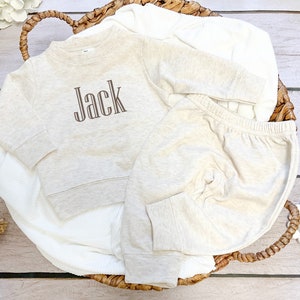 Customized jogger set for babies Personalized newborn boy gift Baby boy name joggers 2 piece baby outfit personalized Neutral Baby Outfit