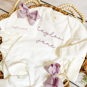 Purple Newborn Gil Outfit - Newborn Girl Clothes - Personalized Baby Girl Gift - Personalized Baby Girl Outfit