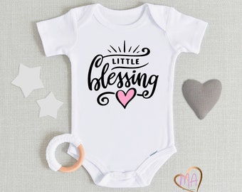 Little Blessing Baby Onesie® - Christian Baby Onesie® - Vêtements pour bébé fille